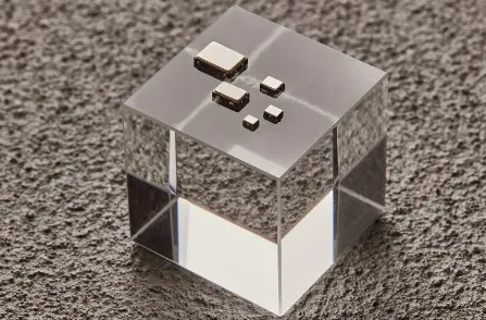 Introducción al principio de funcionamiento del oscilador de cristal